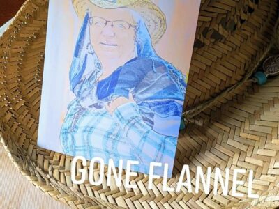 Gone Flannel - a Fall Portrait Opportunity - Linda Rae Joy portrait by Goodbrain.com Photo